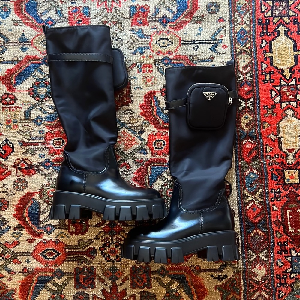 Prada Combat Purse Boot Size 7 / 37 E